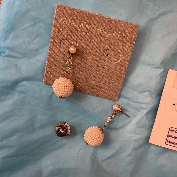 2 Miriam Haskell Drop Dangle Earrings-Seed Bead And Miriam Bows New​​ - Picture 7 of 13